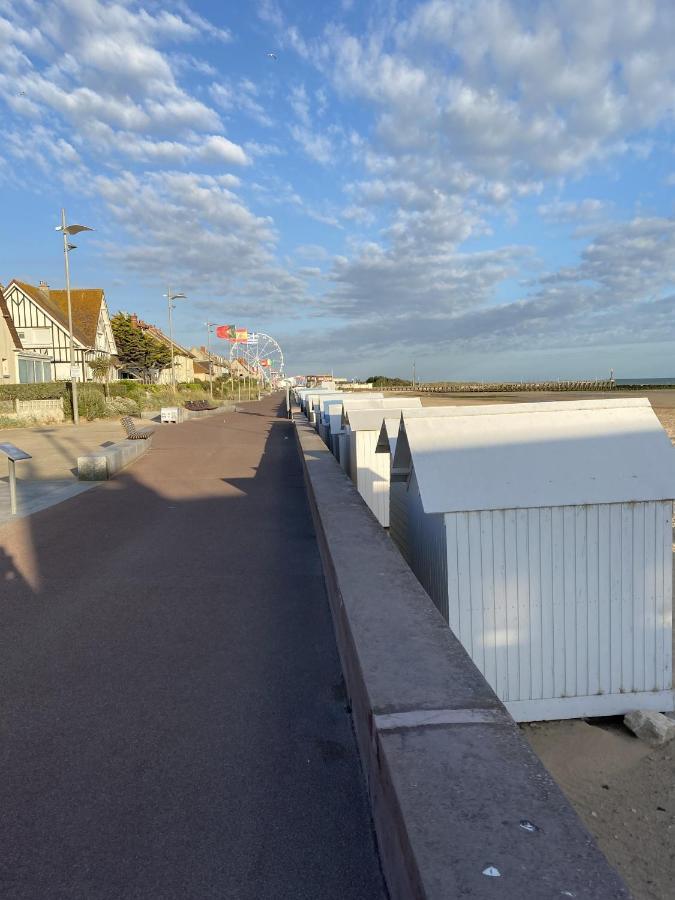 Super Appartement Cosy, Parking Prive Courseulles-sur-Mer Exterior photo